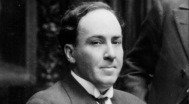Antonio Machado jovial