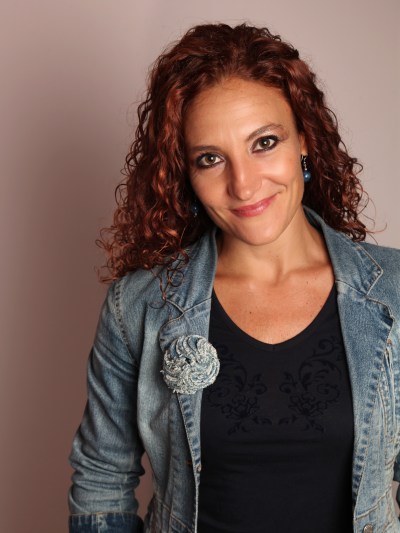 foto-nuria-sierra-cruzado